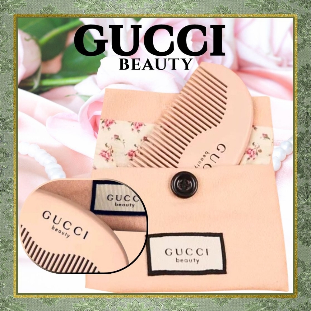 Gucci Beauty Pink Beauty Comb & Floral Pouch Perfect Pet Comb To Carry 3½" x 2" - Picture 3 of 4